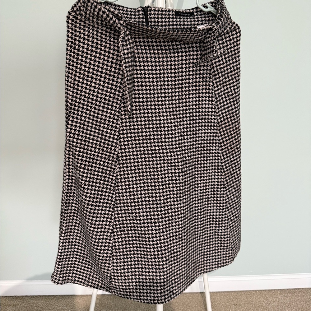 Trendyol Black and White Houndstooth Pencil Skirt